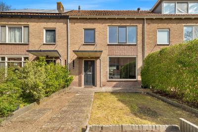 Tussenwoning Eikenlaan 18 in Alkmaar