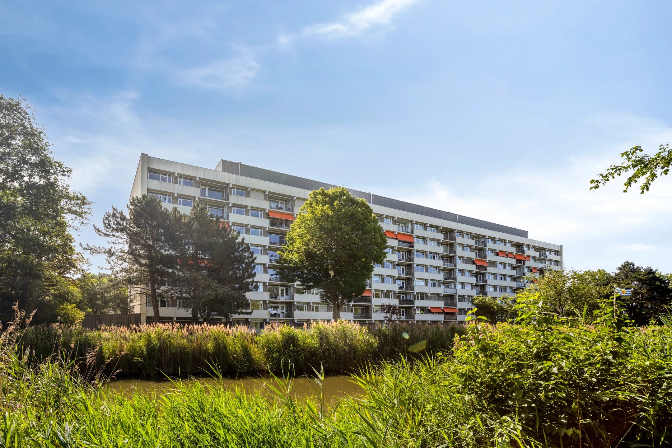 Portiekflat Henry Dunantlaan 14 in Middelburg