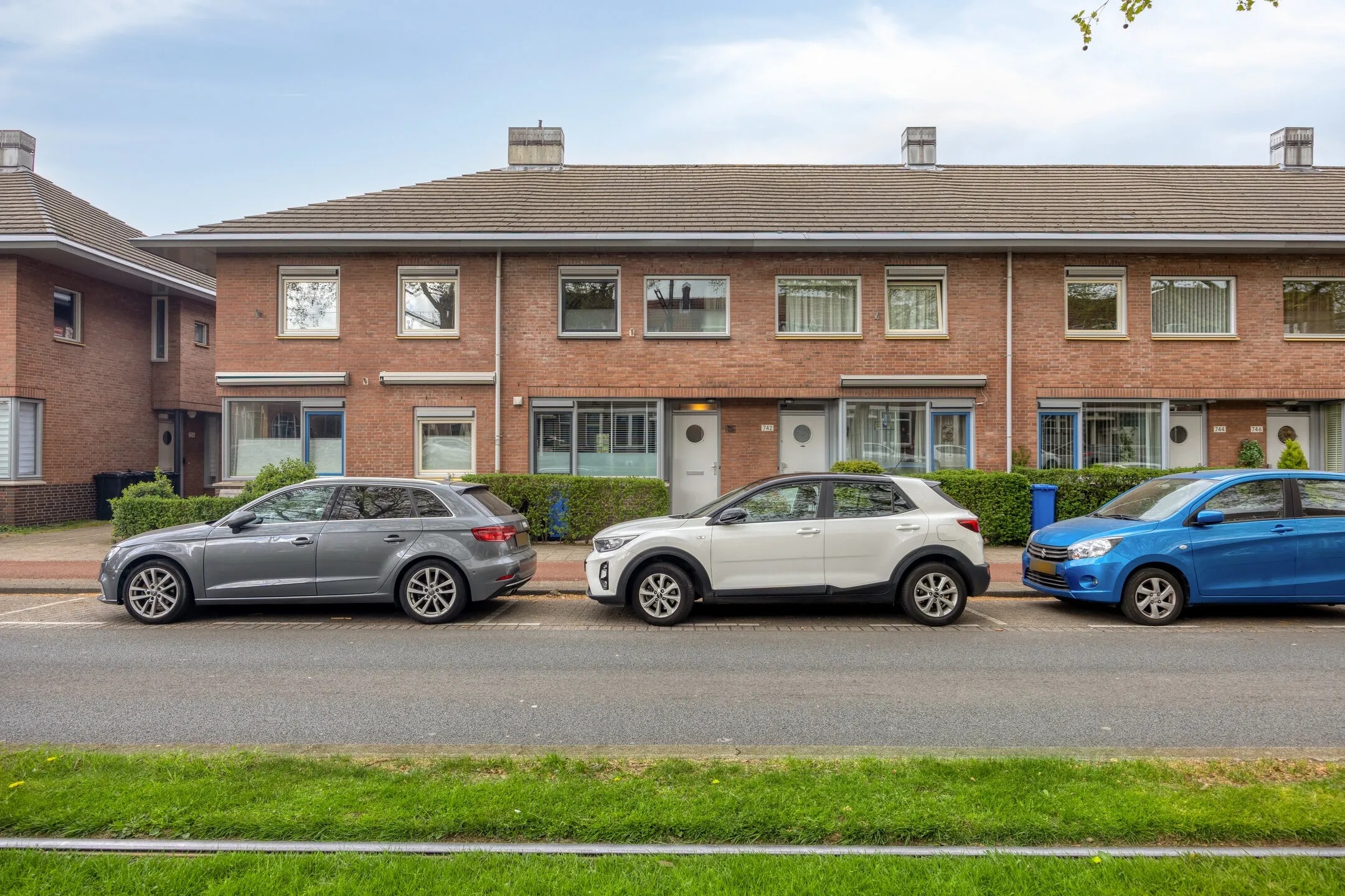 Tussenwoning Dordtsestraatweg 740 in Rotterdam