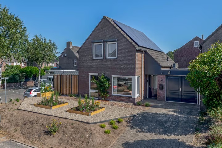 Geschakelde woning Copernicusstraat 10 Vlierden