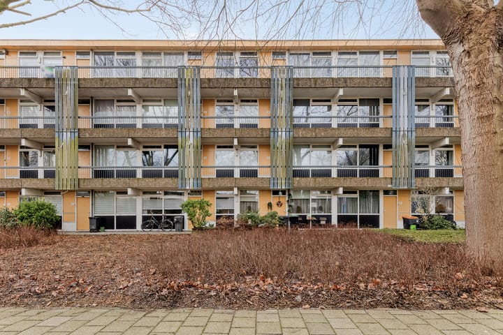 Benedenwoning Burgemeester Wapstraat 14 in Zoeterwoude