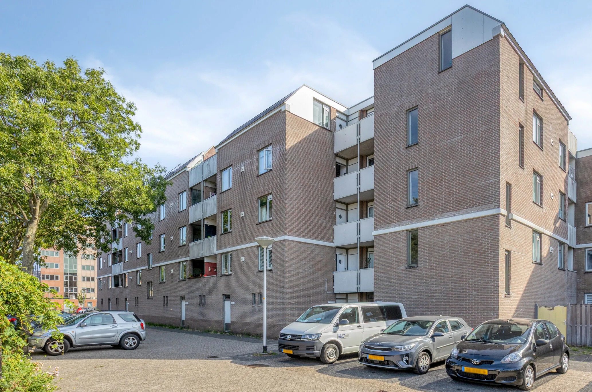 Portiekflat Kloosterstraat 23 in IJmuiden