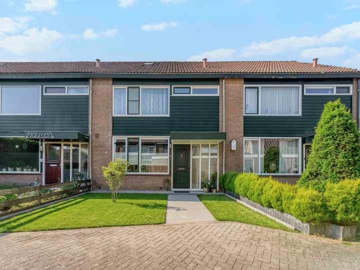 Tussenwoning (hofjeswoning) Liesveldweg 43 in Ameide