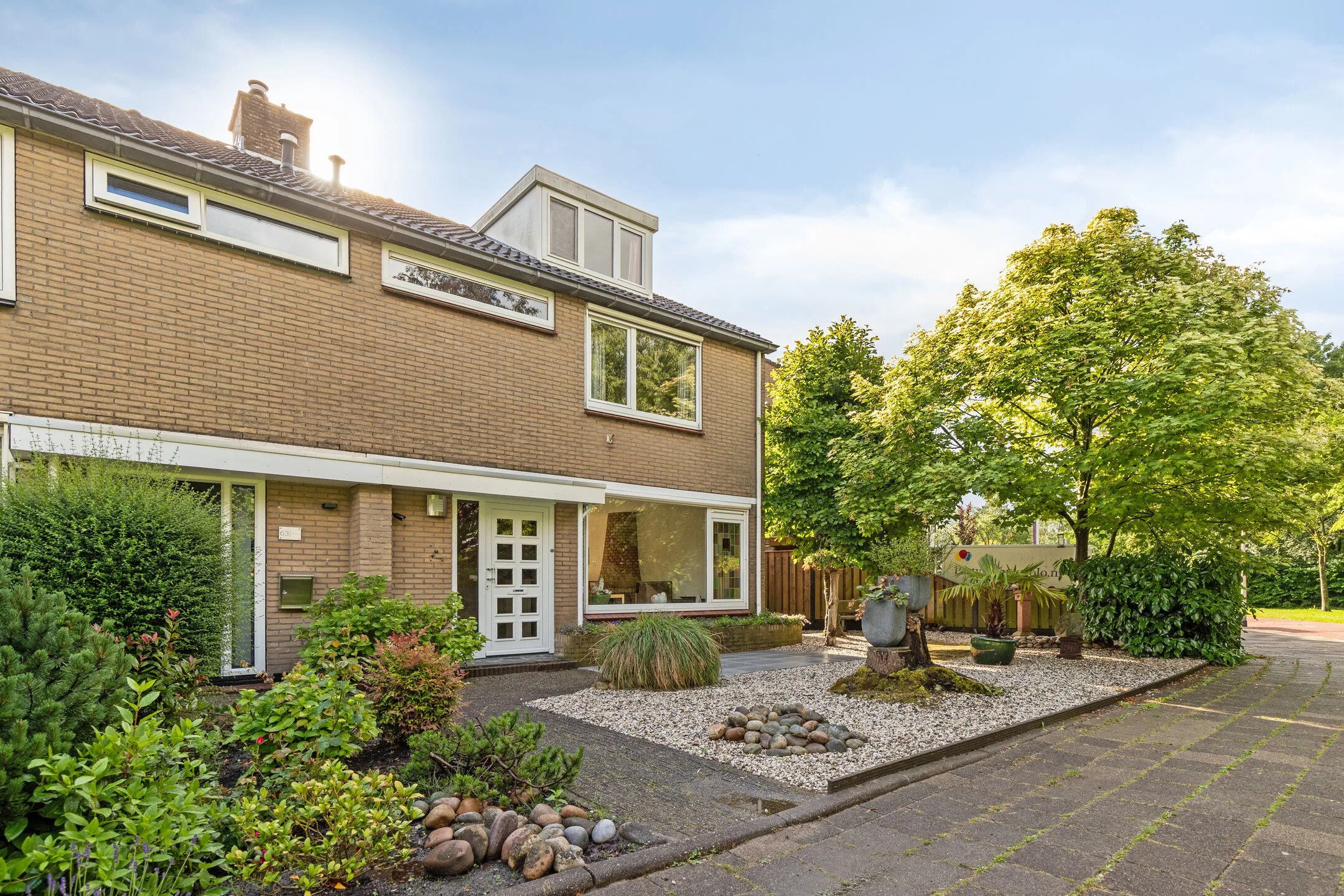 Hoekwoning Kempenaar 64 in Barendrecht