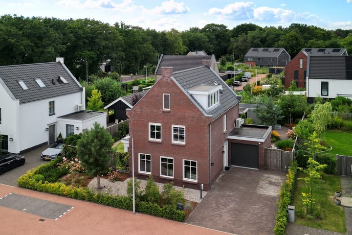 Eengezinswoning, vrijstaande woning Haarweg 43 in Maarsbergen