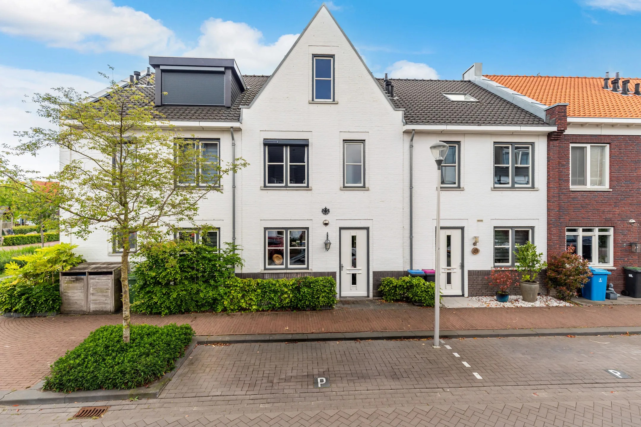 Tussenwoning Brink van Pim Pandoer 12 in Pijnacker