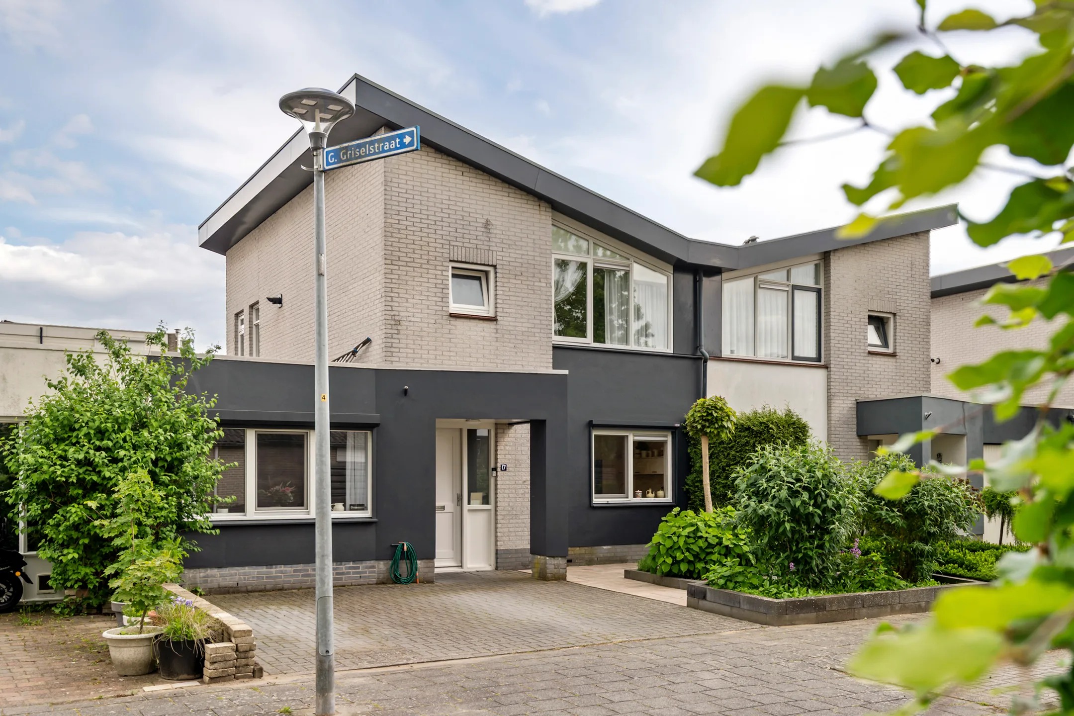 2-onder-1-kapwoning P. Oosterleestraat 17 in Tiel
