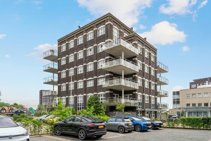 Portiekwoning Hendrick Rietschoofplein 13 in Zaandam