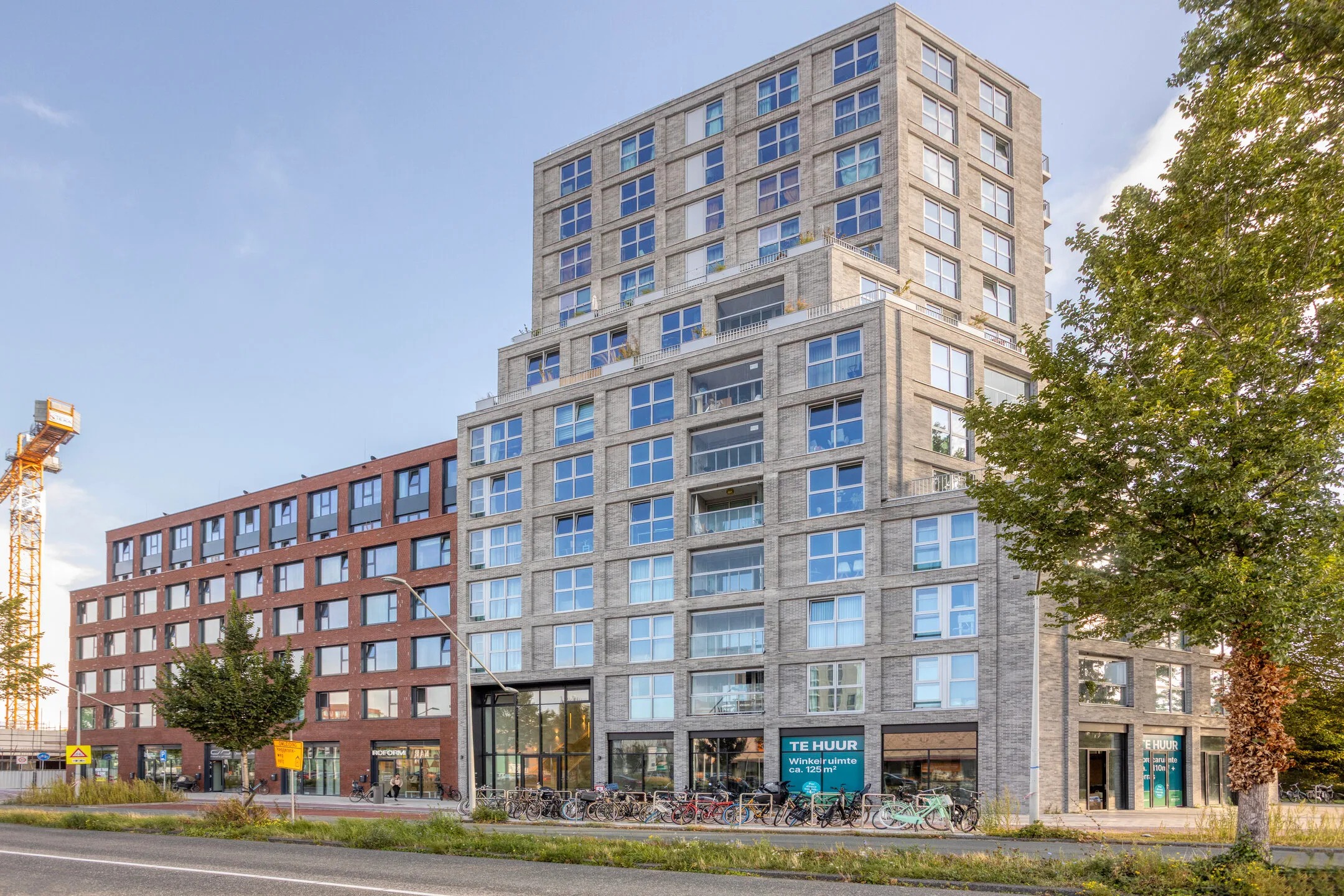 Portiekflat Klaprozenweg 36 B45 in Amsterdam