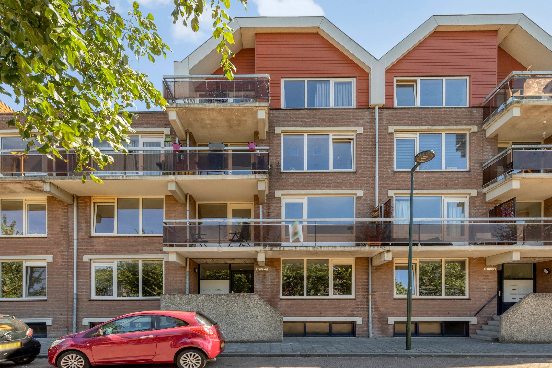 Portiekflat Nijverheidssingel 151 in Breda
