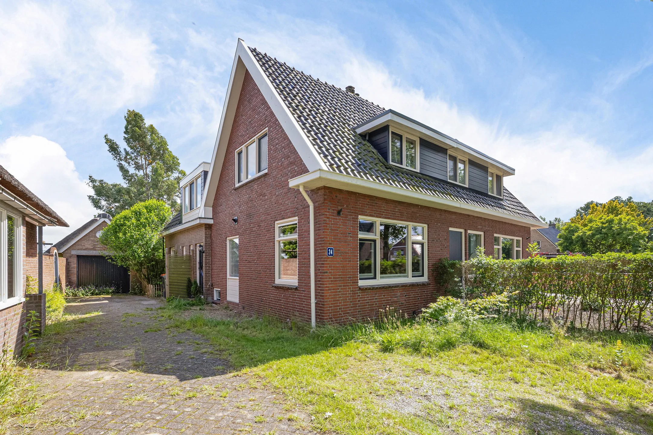 2-onder-1-kapwoning Hoofdstraat 24 in Valthe