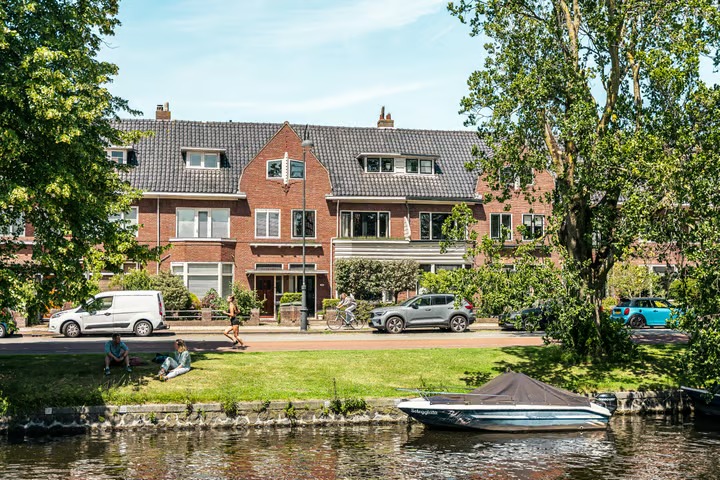 Tussenwoning Kinderhuissingel 108 in Haarlem