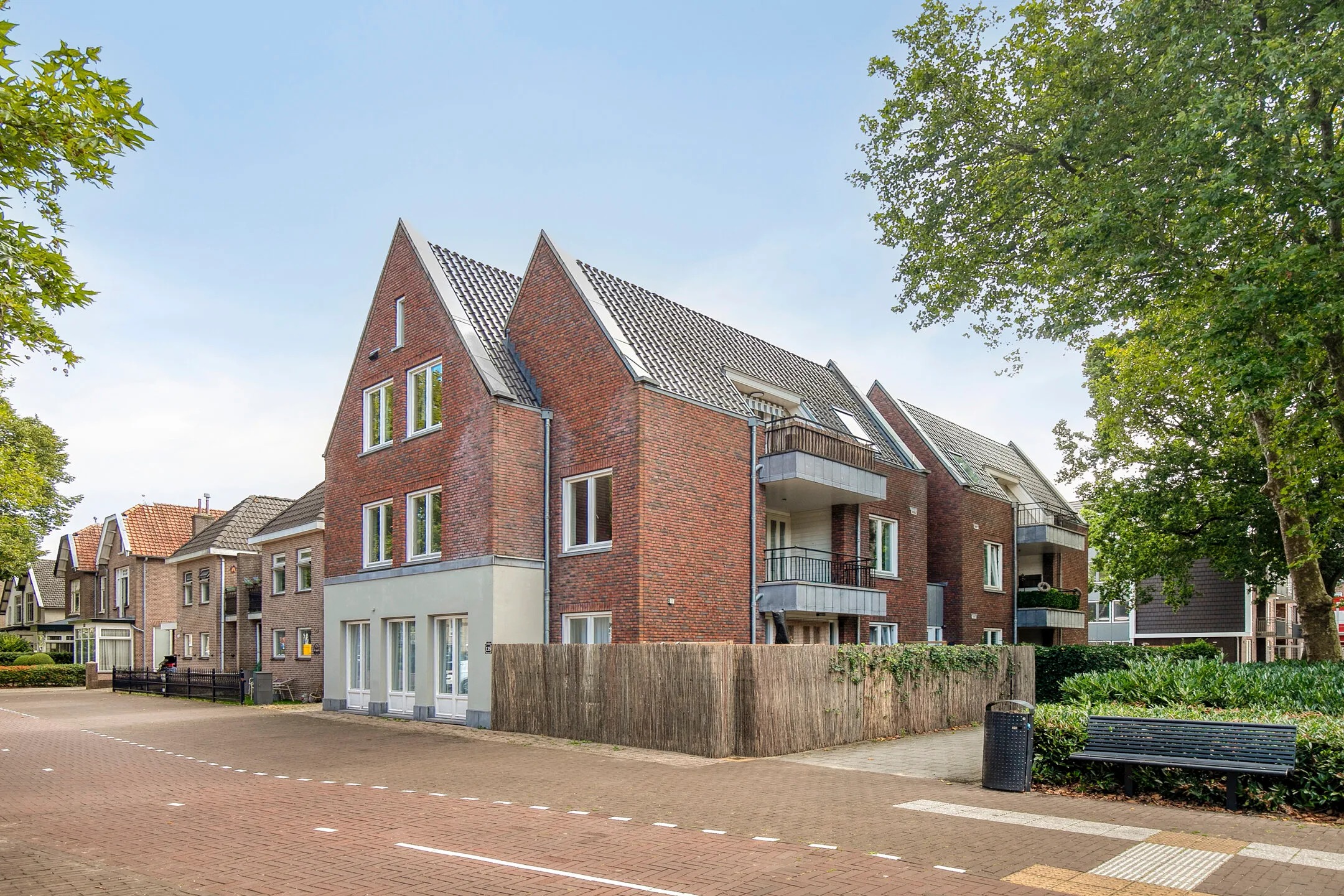 Portiekflat Prof. Lorentzlaan 1 B in Soesterberg