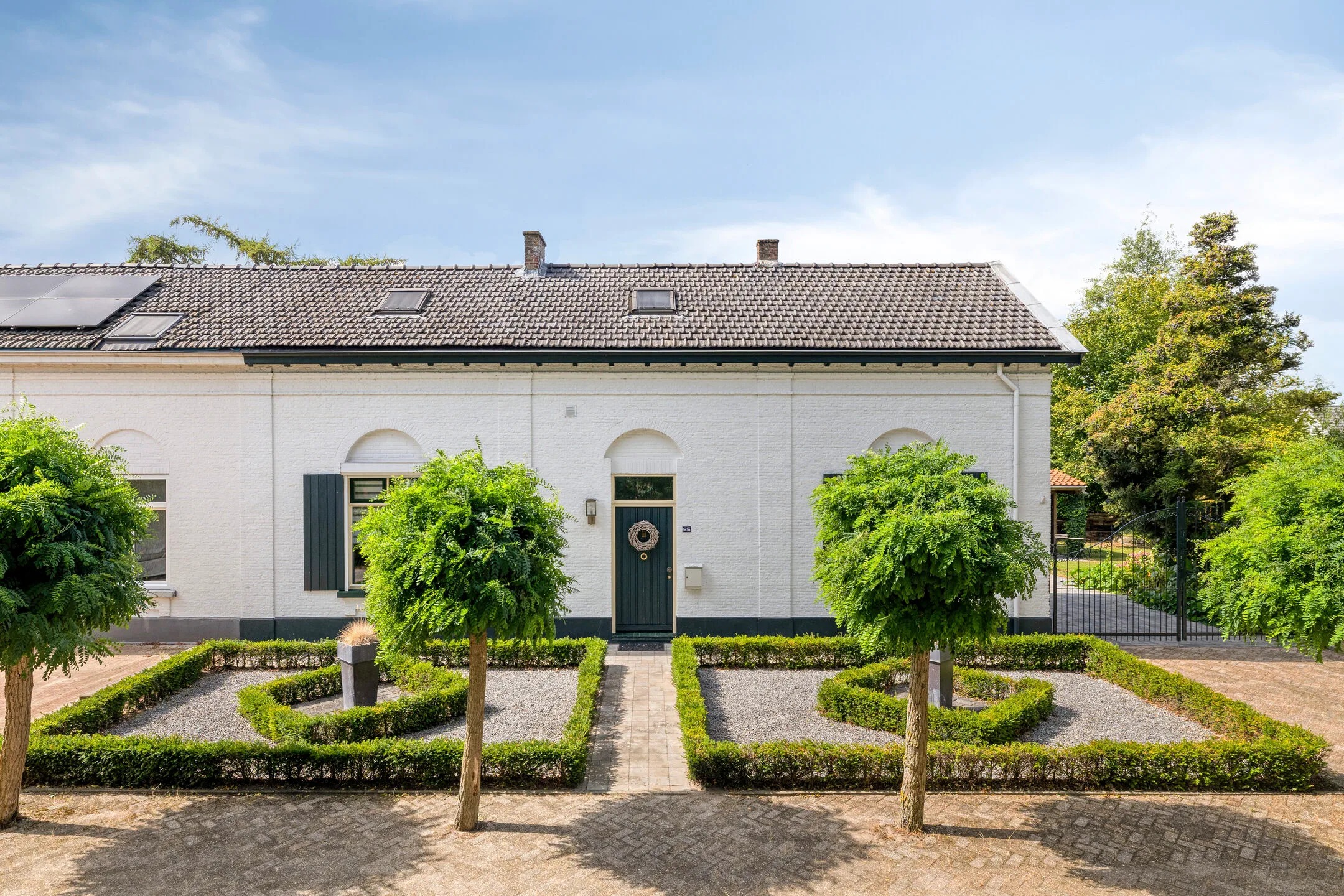 2-onder-1-kapwoning Stationstraat 65 in Alphen