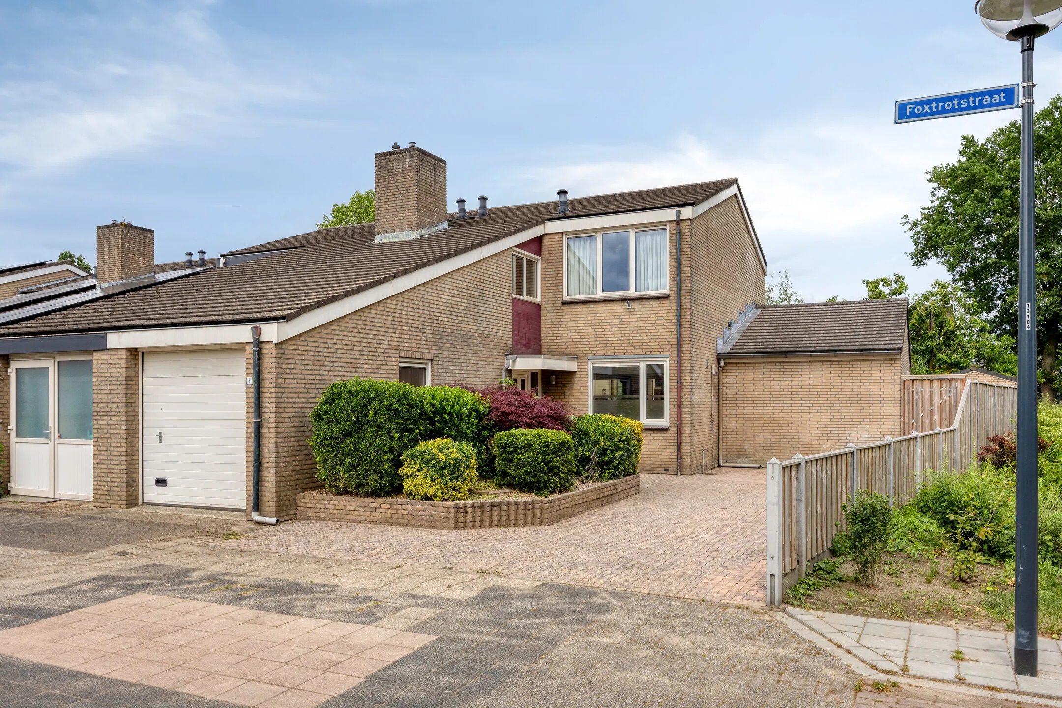 Hoekwoning Foxtrotstraat 1 in Venray