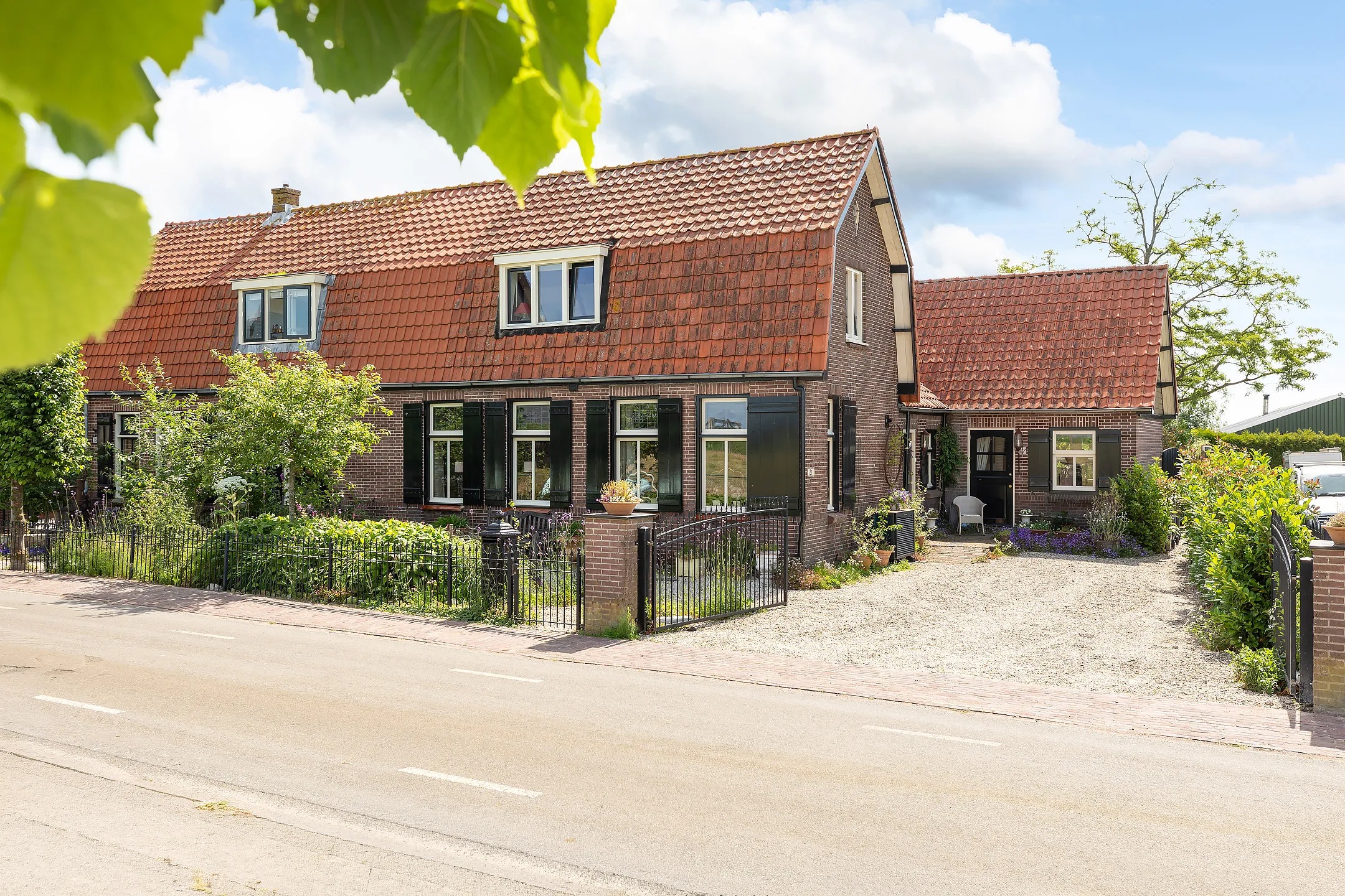 Halfvrijstaande woning Eemdijk 21 in Eemdijk