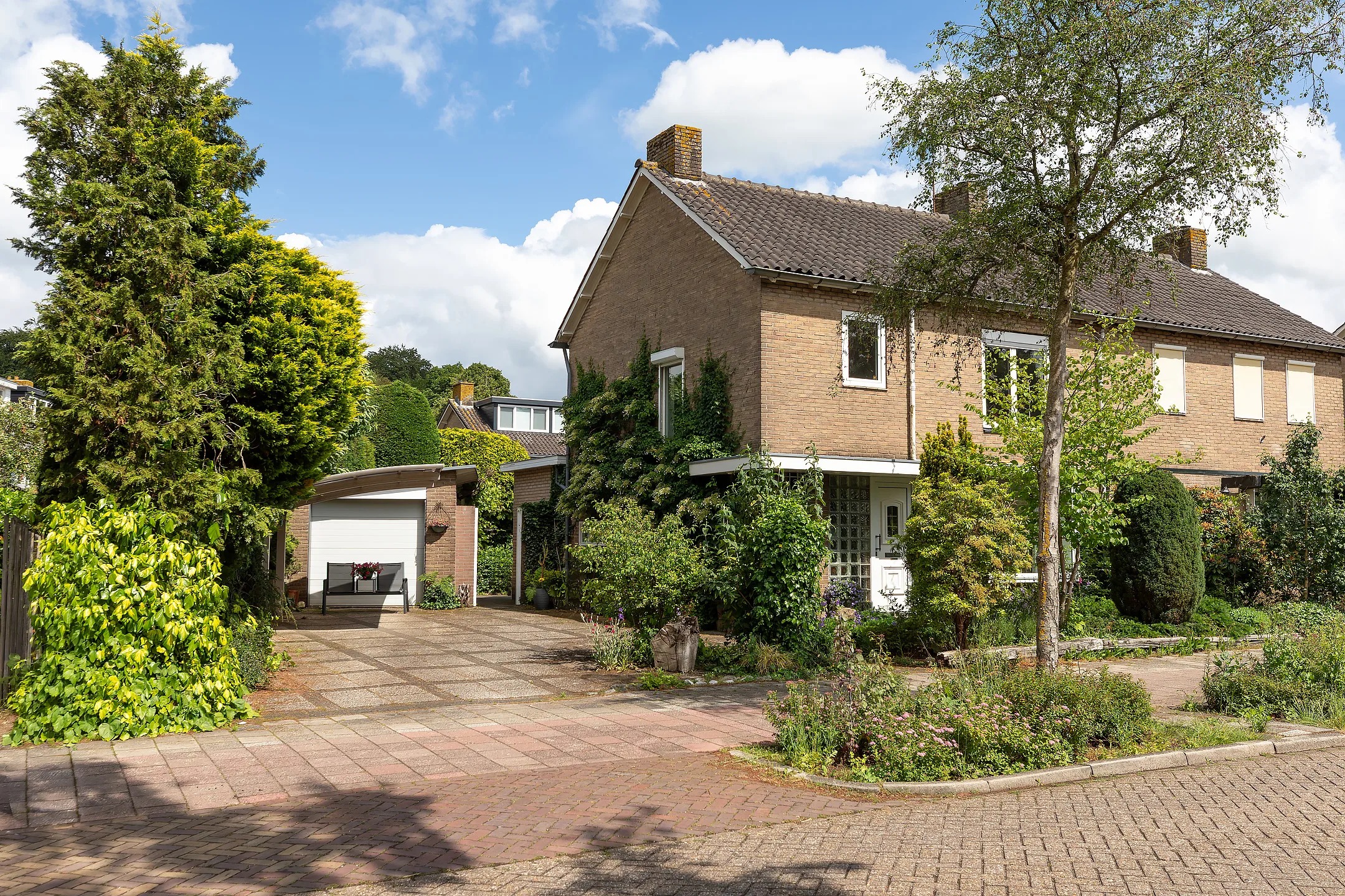 2-onder-1-kapwoning Diepenbrocklaan 12 in Baarn
