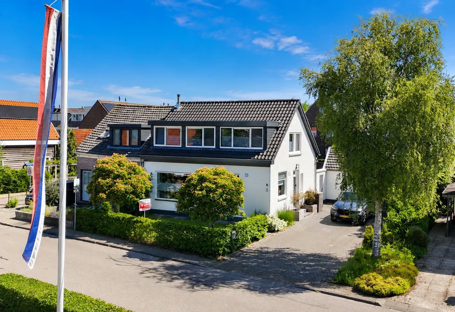 Halfvrijstaande woning Zuideinde 85 A Roelofarendsveen