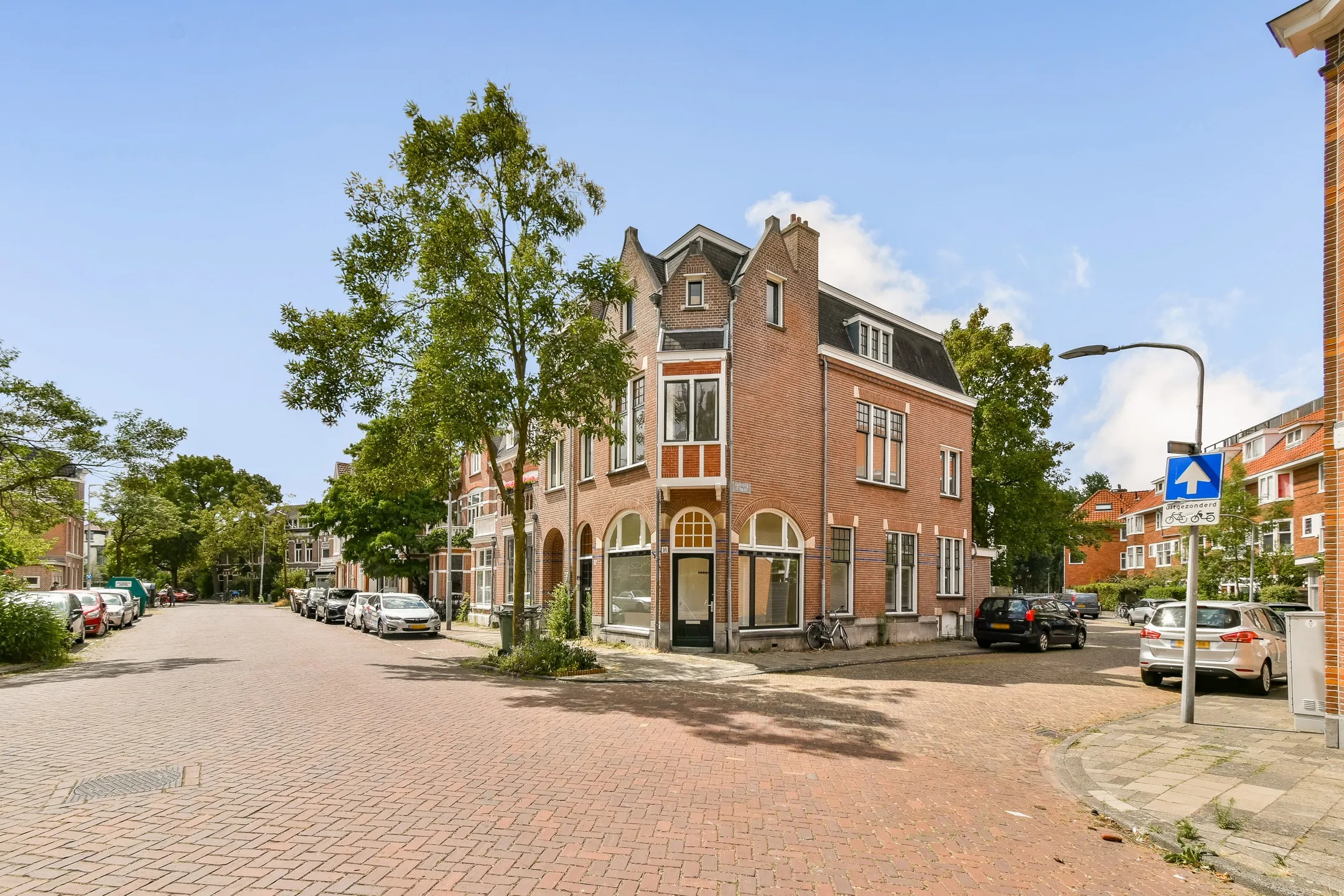 Benedenwoning Koninginneweg 16 in Haarlem