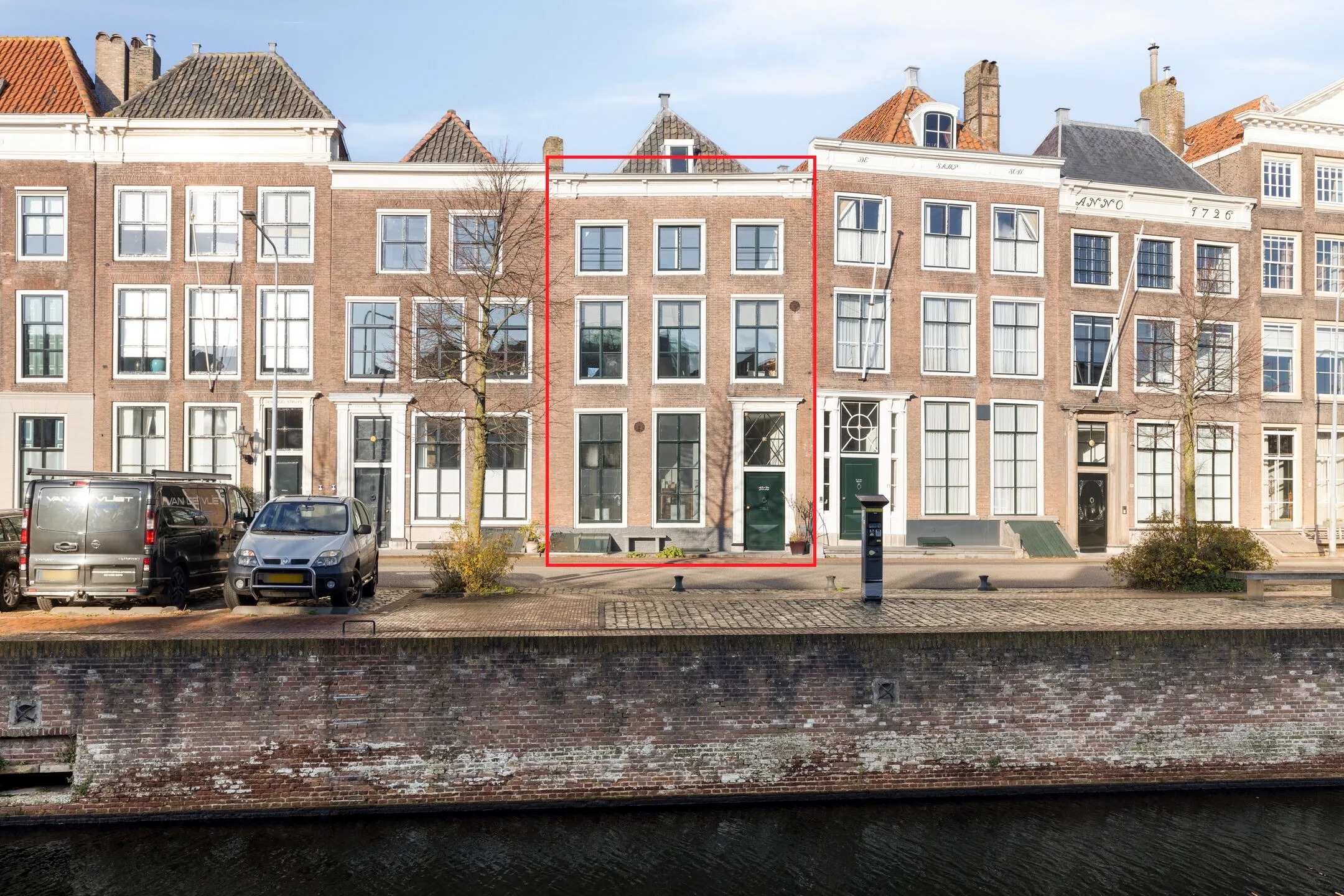 Tussenwoning Rouaansekaai 15 in Middelburg