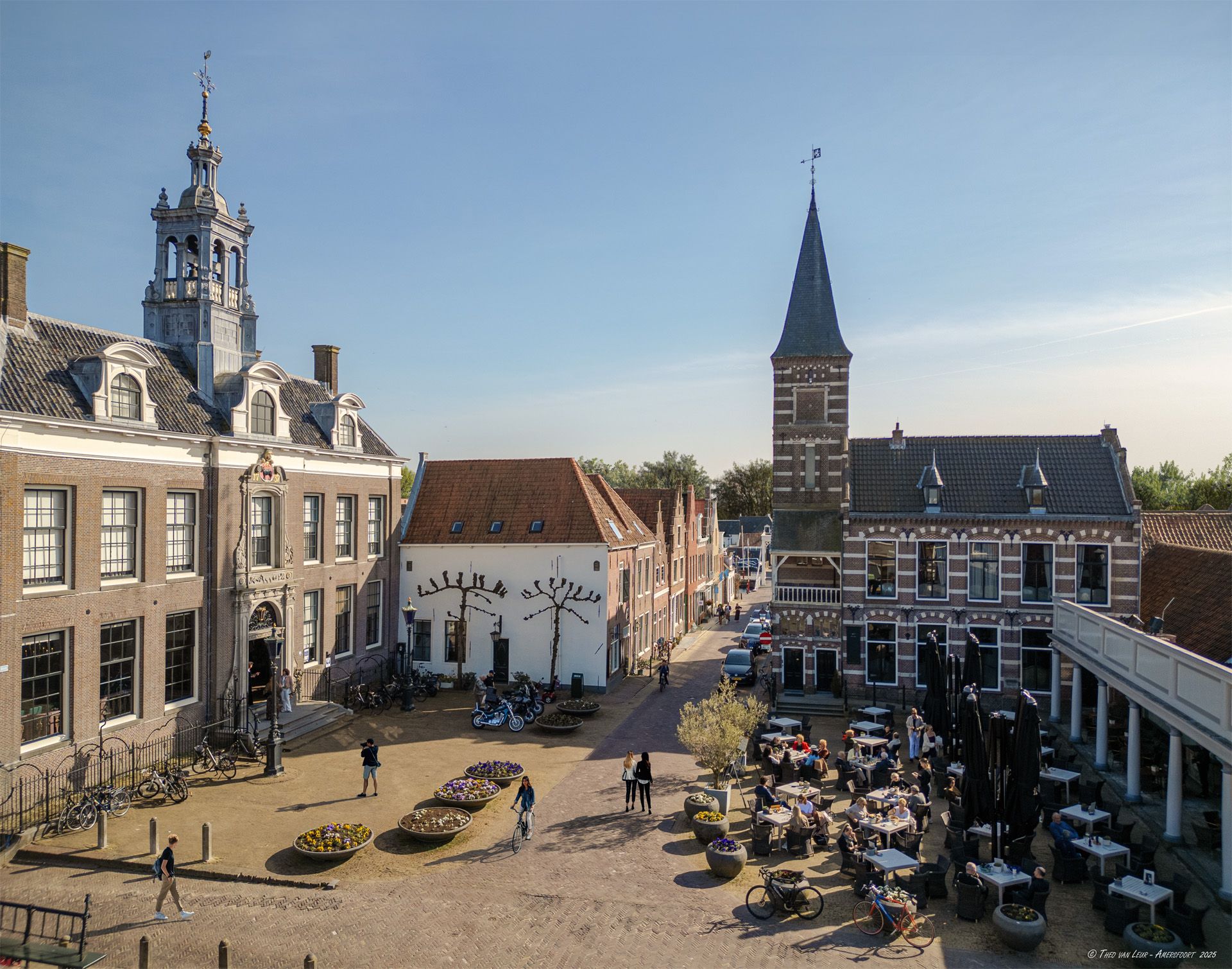 Herenhuis, tussenwoning Hoogstraat 8 in Edam
