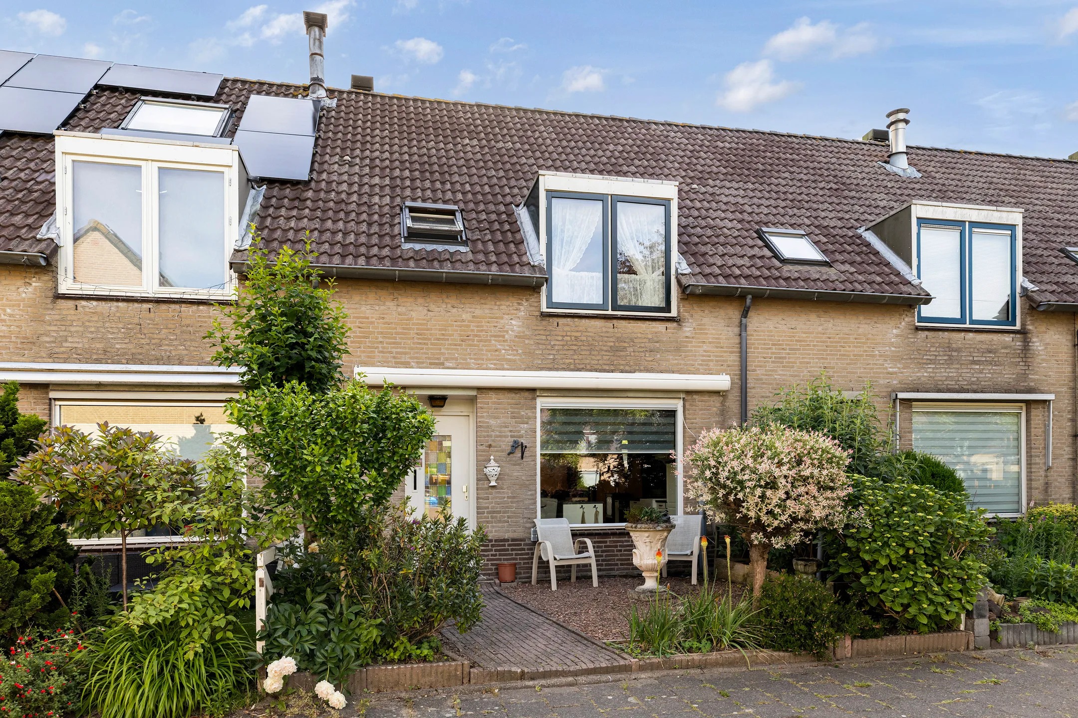 Tussenwoning Van Bronkhorstvliet 31 in Barendrecht
