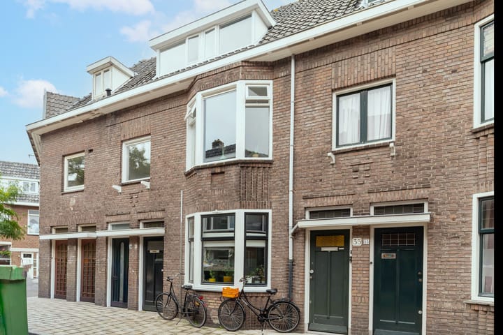Bovenwoning (dubbel bovenhuis) Van Bossestraat 29 Delft