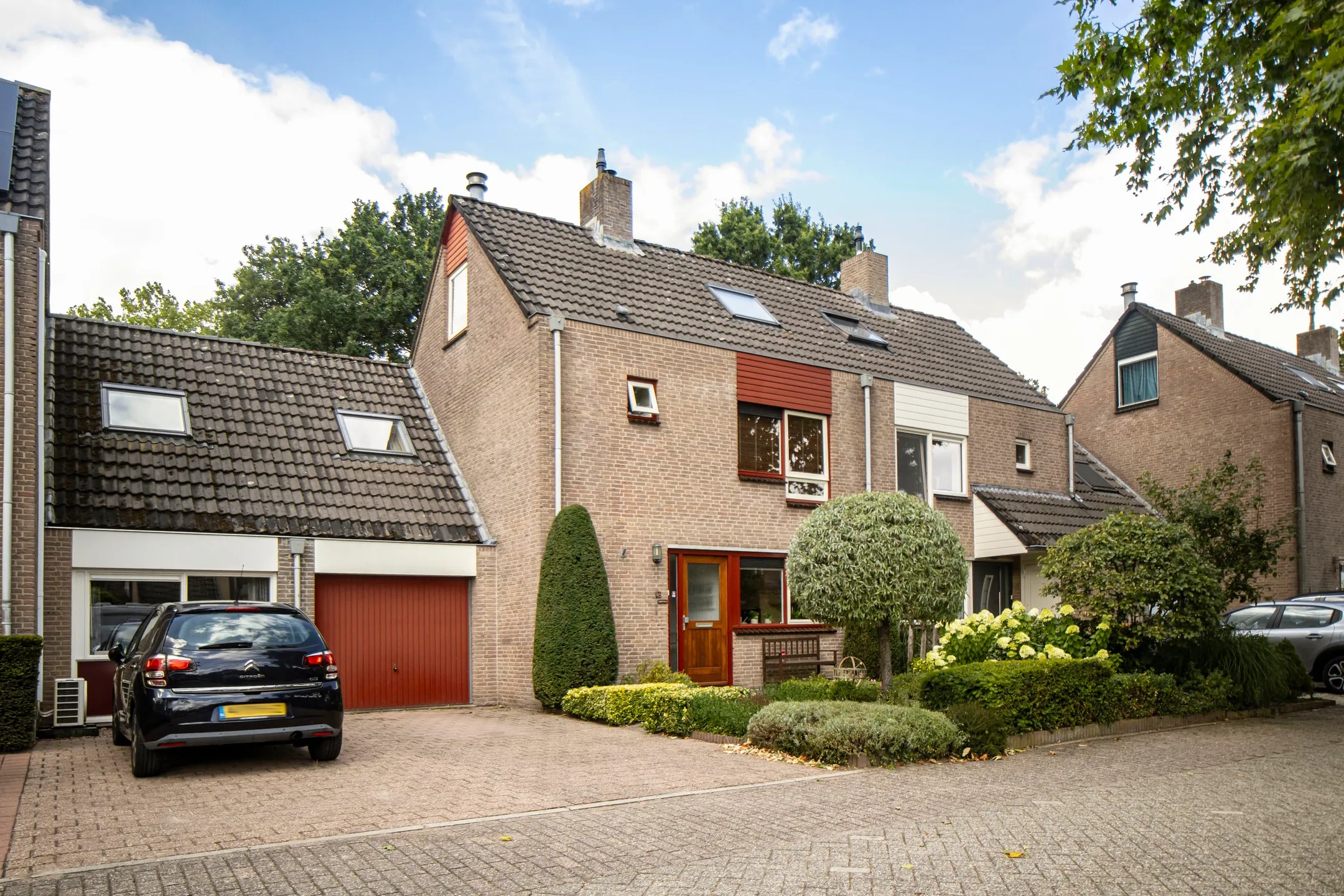 Geschakelde 2-onder-1-kapwoning Markiezenhof 49 in Ede