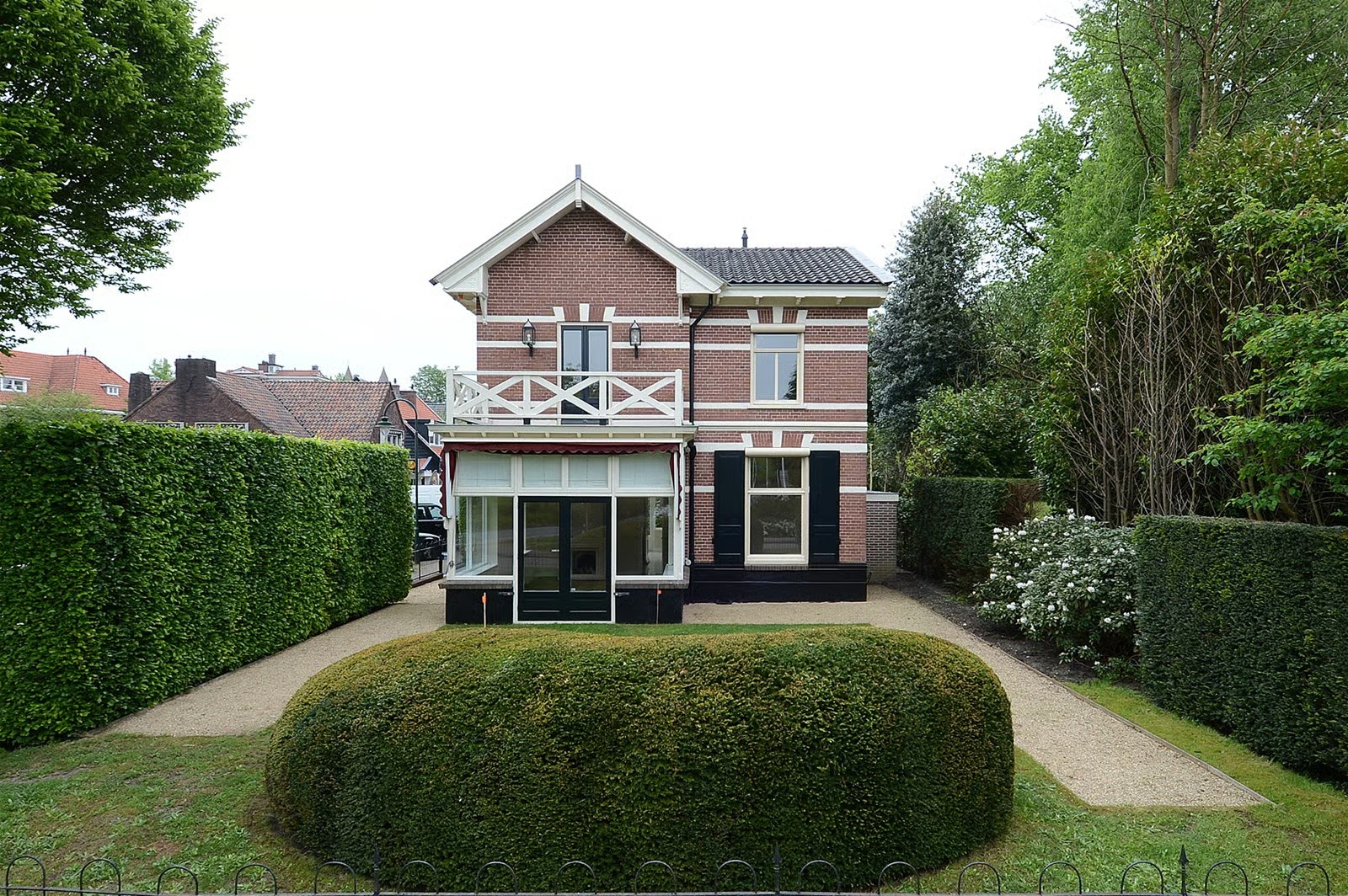 Vrijstaande woning Nieuweweg 53 in Laren
