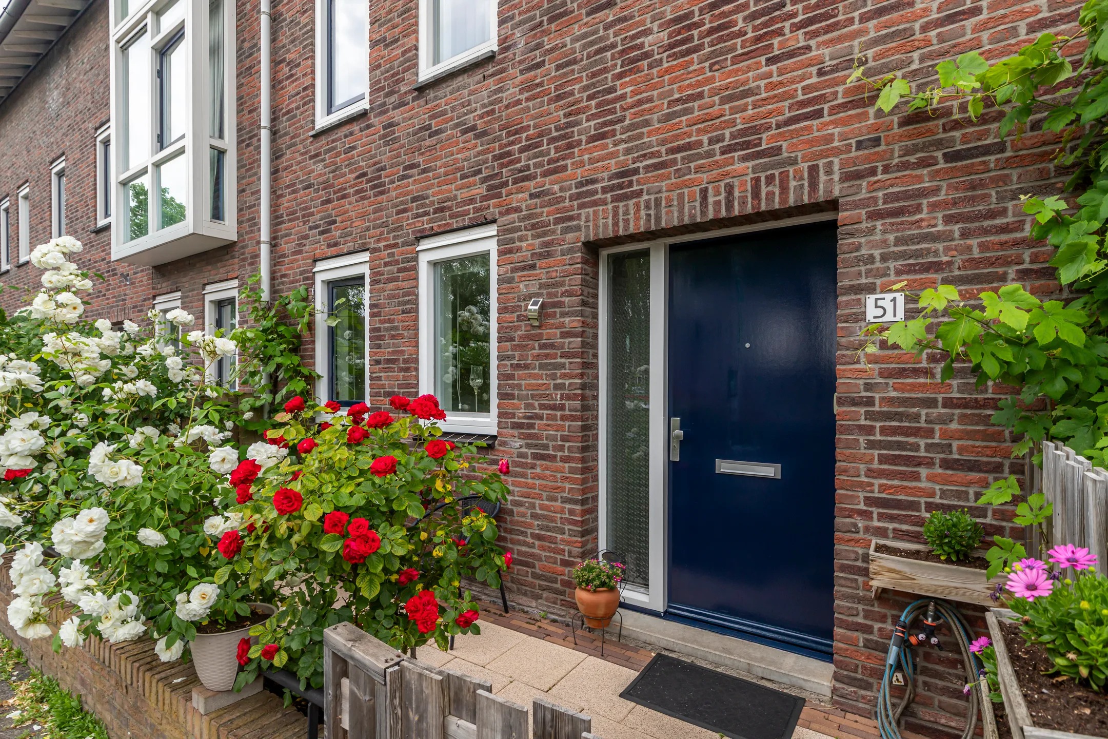 Tussenwoning Wim Sonneveldplein 51 in Den Haag