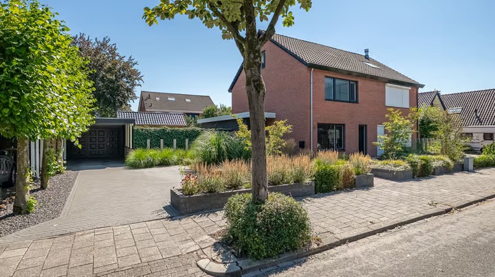 2-onder-1-kapwoning Wedderborg 13 in Almelo