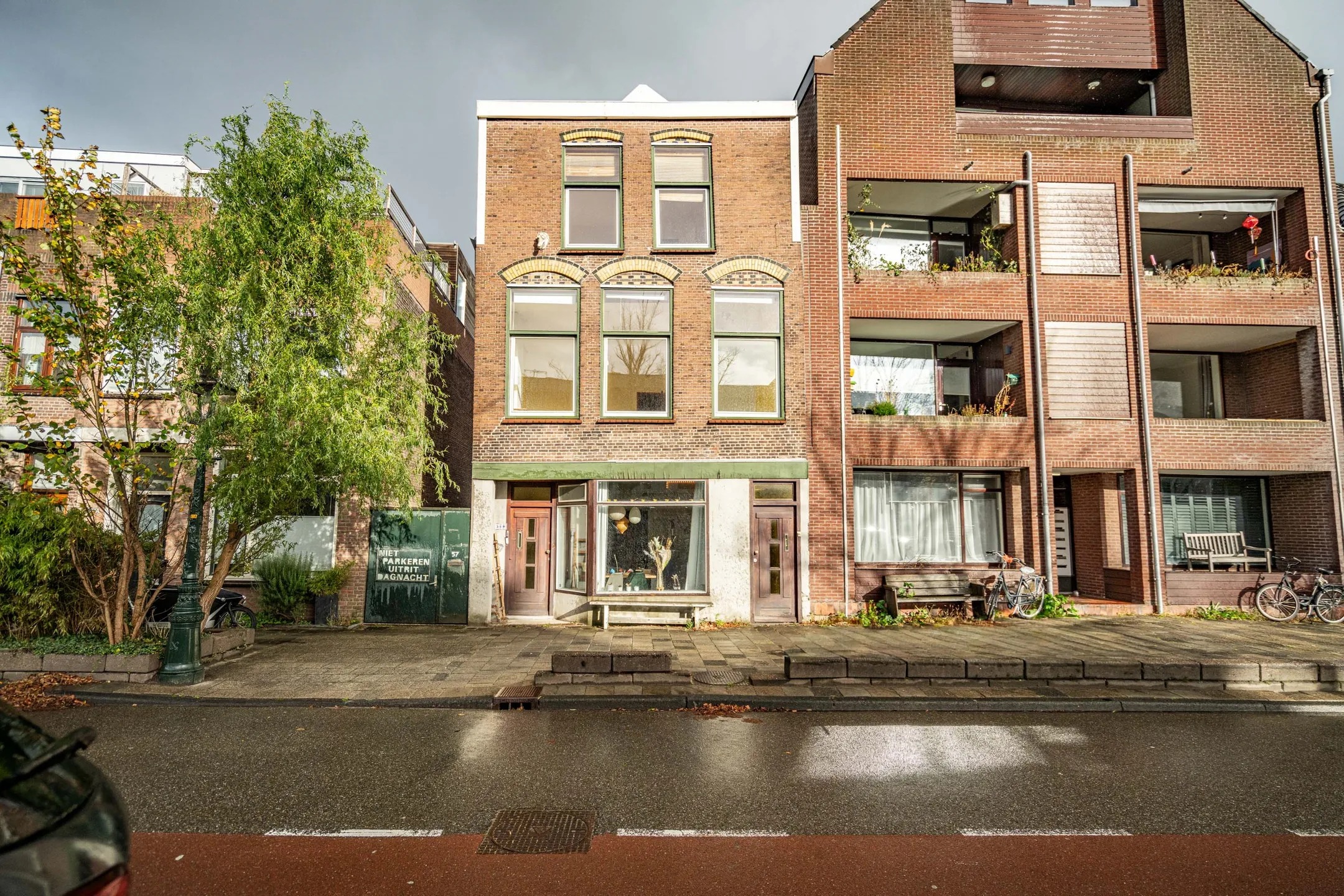 Hoekwoning Haarlemmerweg 56 D in Leiden