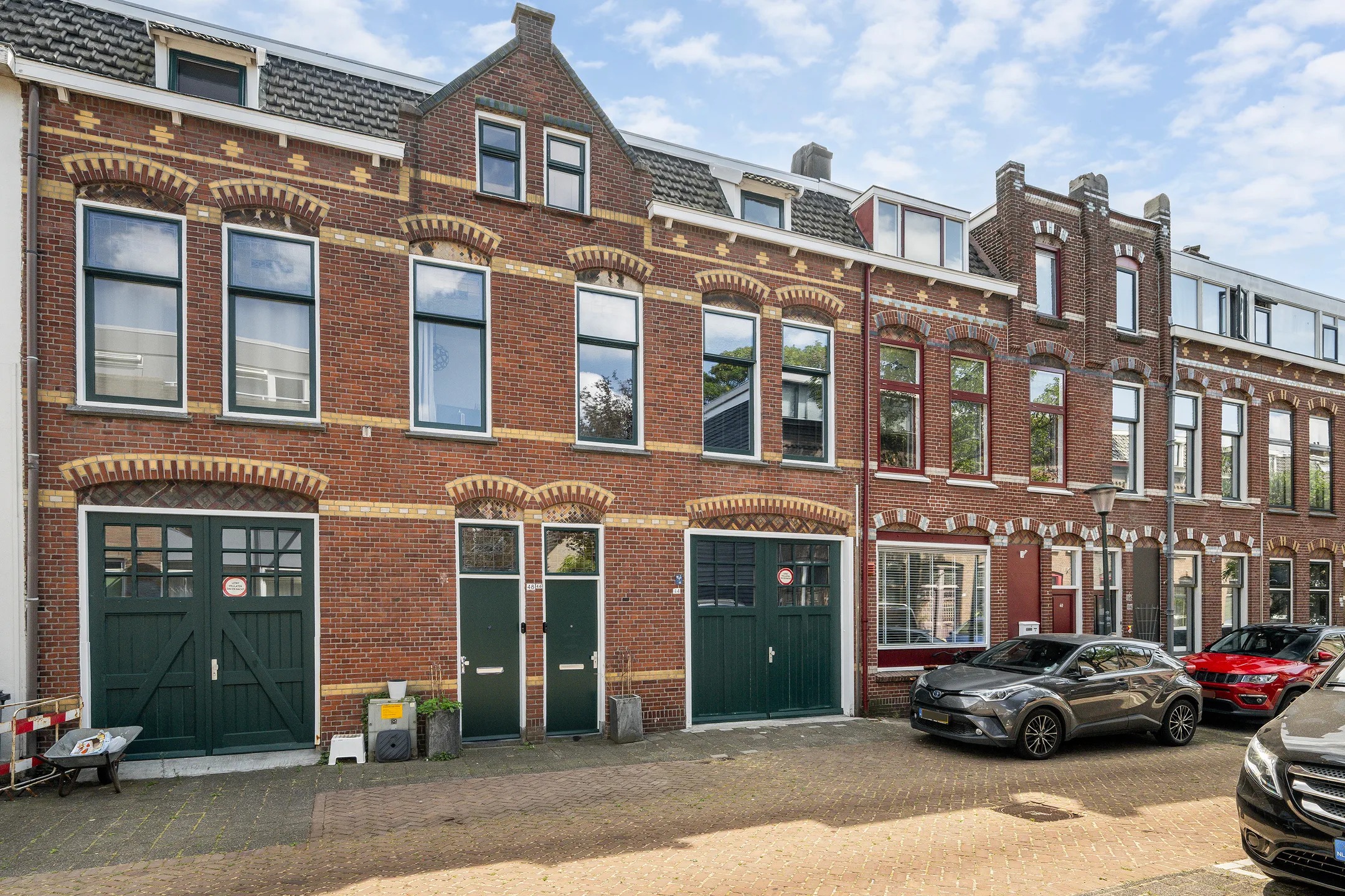 Tussenwoning 2e Maasbosstraat 46 in Vlaardingen