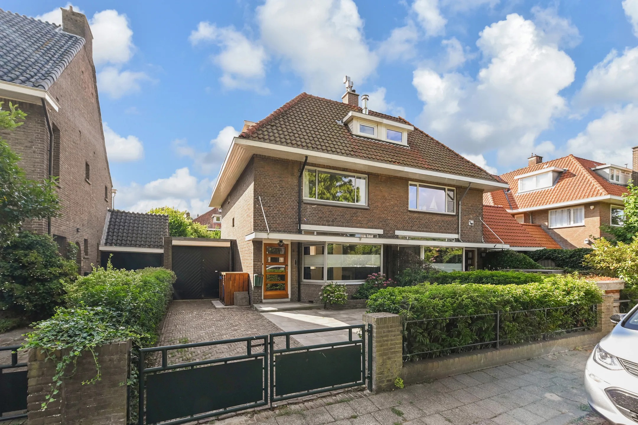 Hoekwoning Westerlookade 2 Voorburg