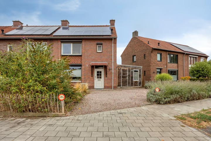 Hoekwoning Kleefstraat 33 in Echt