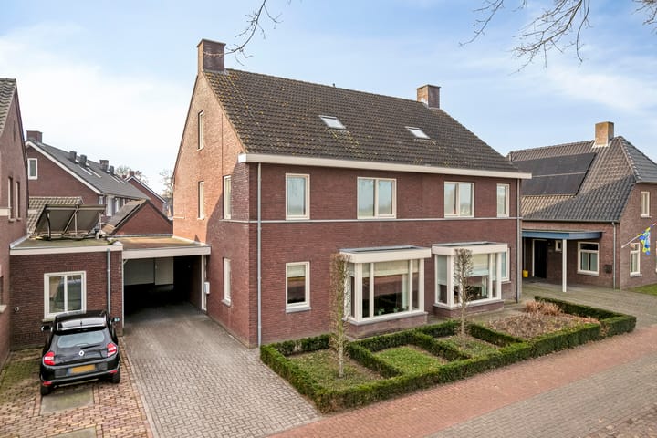 2-onder-1-kapwoning Kerkweg 5 e in Hulsel