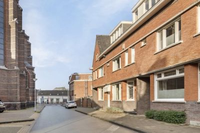 Eengezinswoning, tussenwoning Bongerdstraat 9 in Tegelen