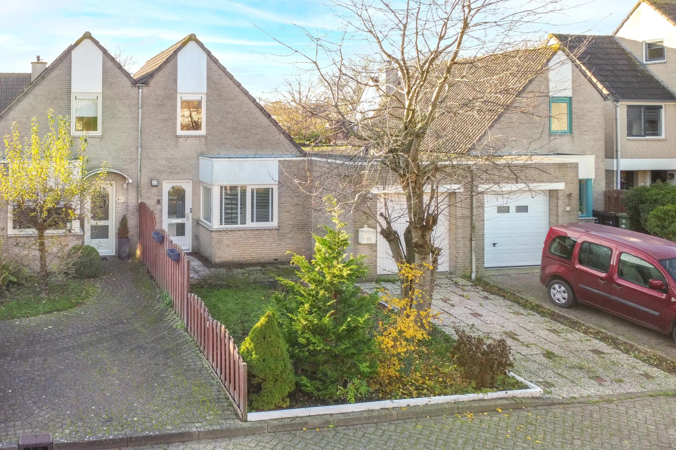 Geschakelde 2-onder-1-kapwoning (semi-bungalow) Leenderbos 28 Purmerend