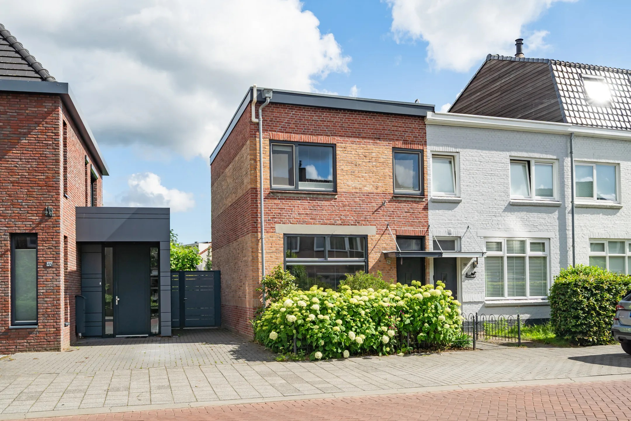 Hoekwoning Bavelselaan 281 in Breda
