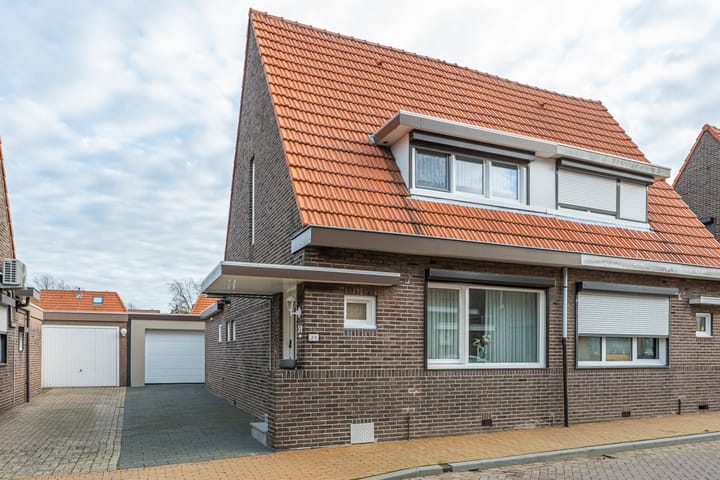2-onder-1-kapwoning Olmenstraat 39 Landgraaf