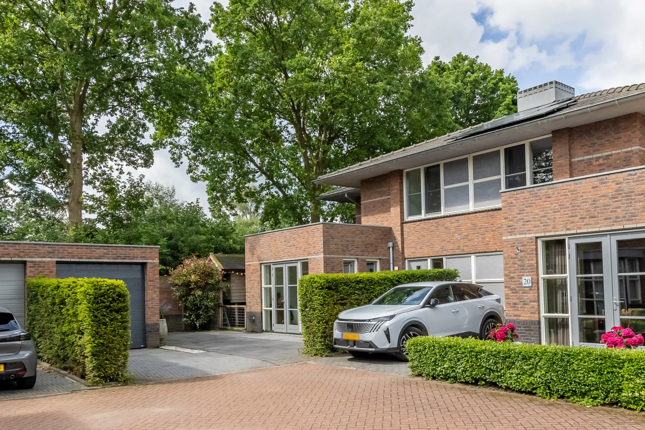 2-onder-1-kapwoning Monshouwerlaan 22 in Hoevelaken
