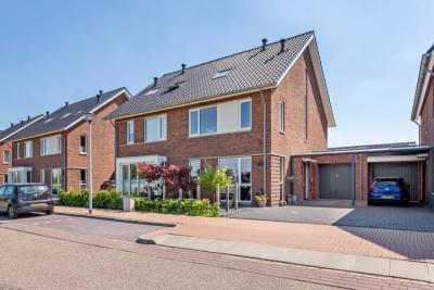 2-onder-1-kapwoning Kievit 82 in Maurik