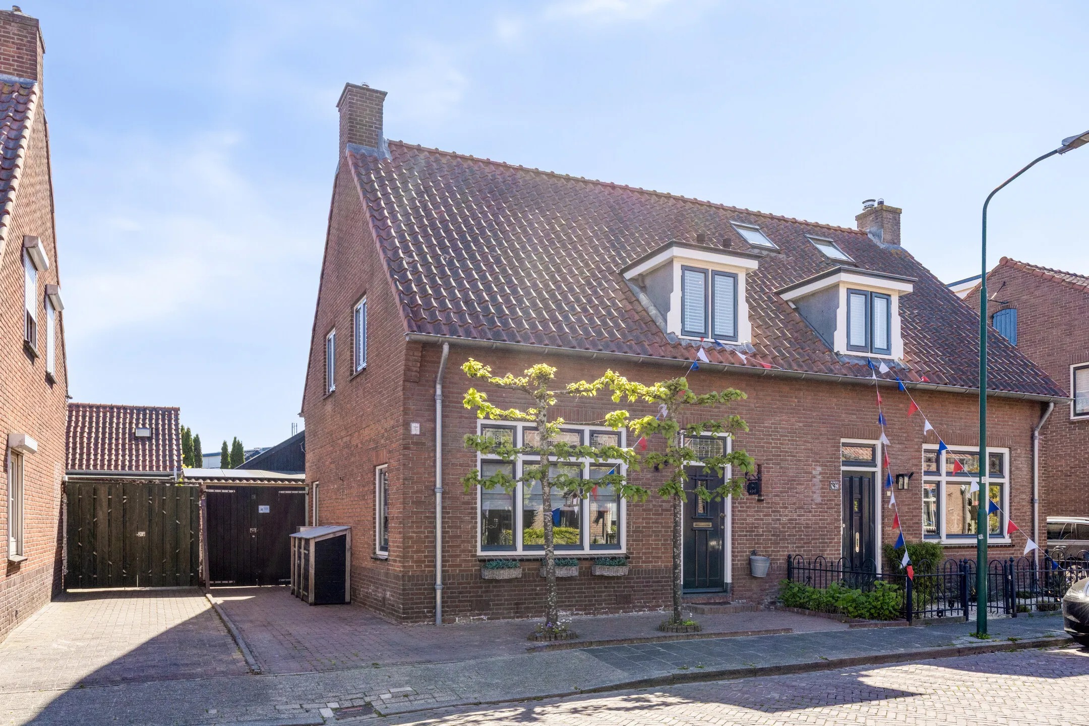 2-onder-1-kapwoning Kuyperstraat 37 in Bunschoten-Spakenburg