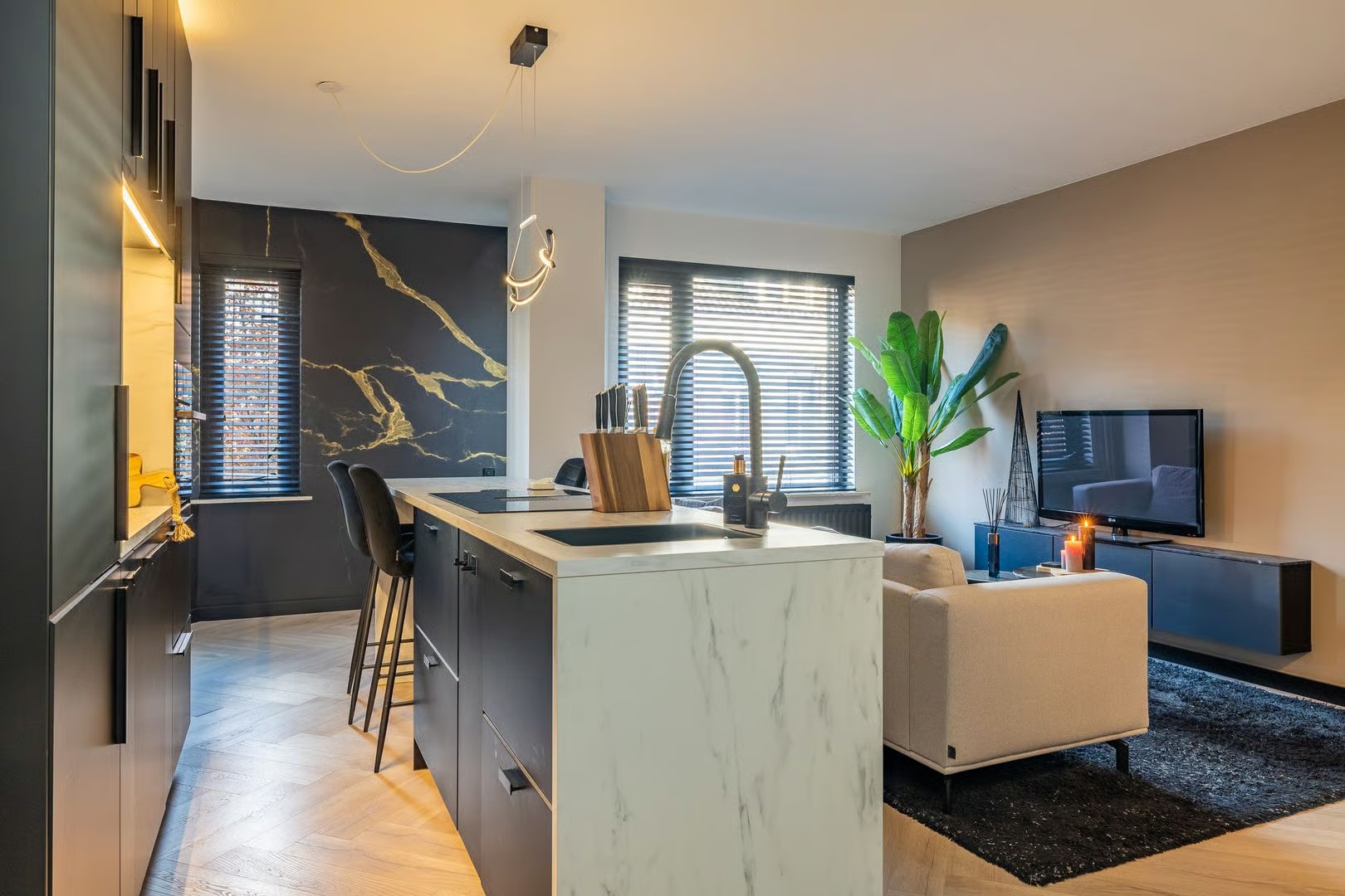 Portiekflat Meerten Verhoffstraat 11 B3 in Breda
