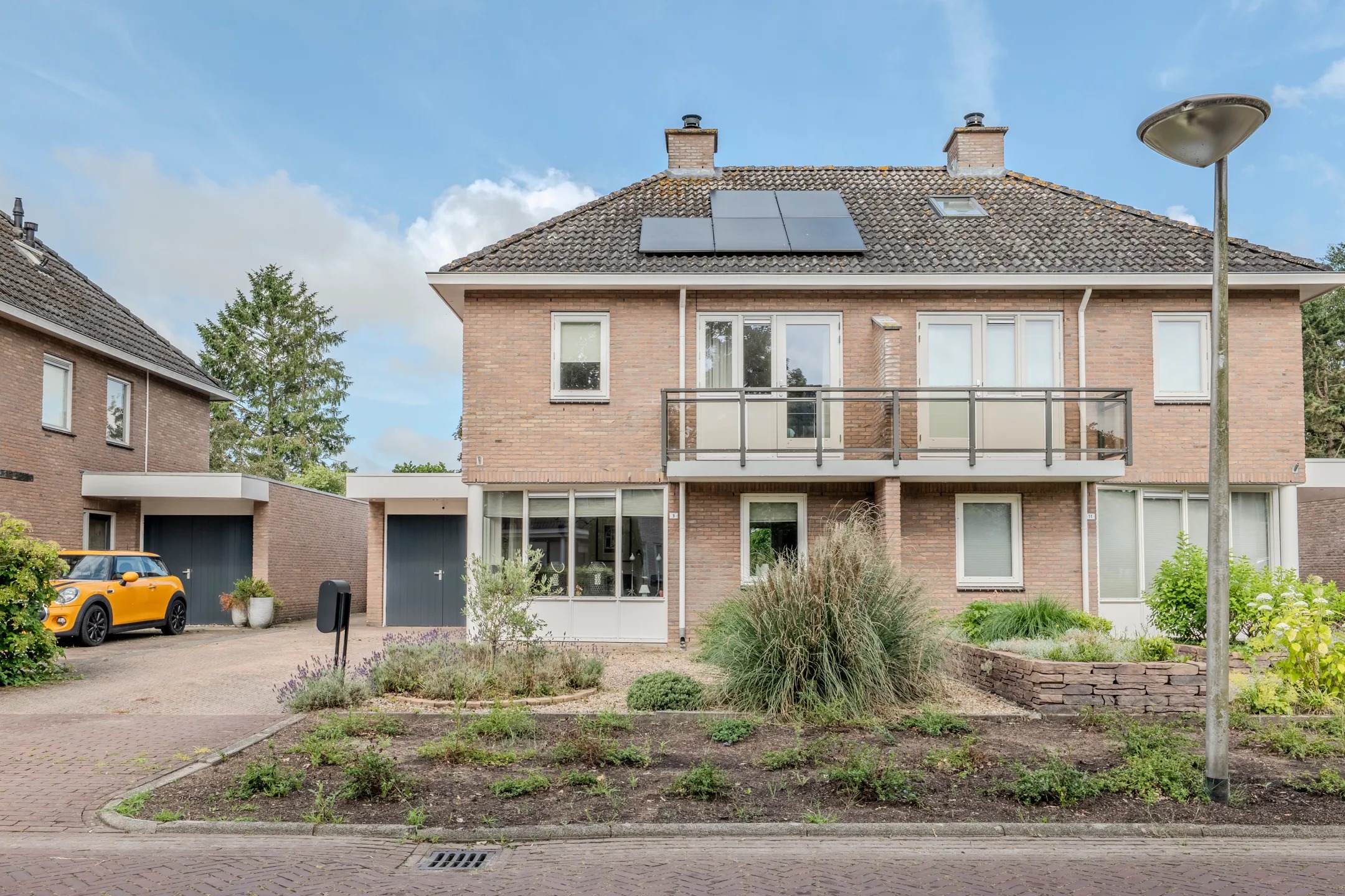 2-onder-1-kapwoning Oldenhof 9 in de Wijk