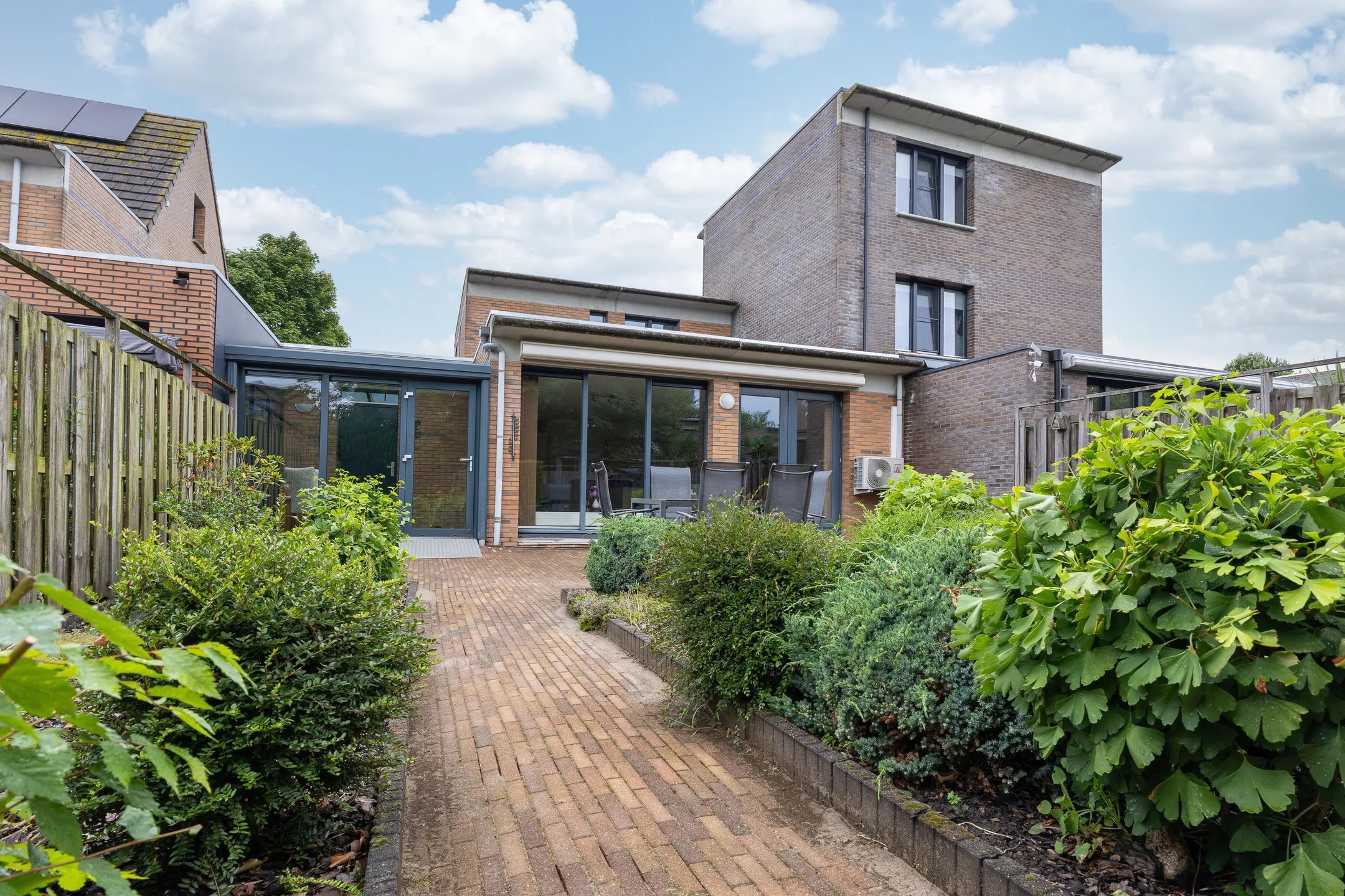 Geschakelde woning Antiguastraat 33 Almere