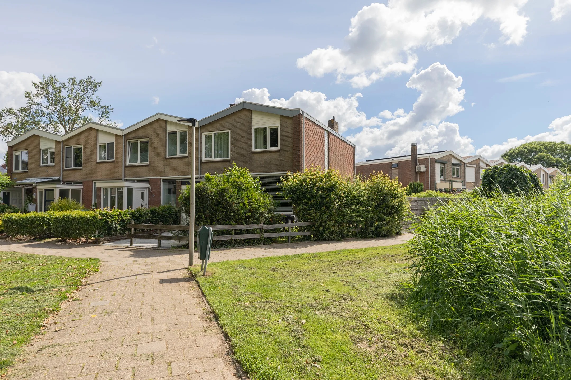 Hoekwoning Zuidster 45 in Puttershoek