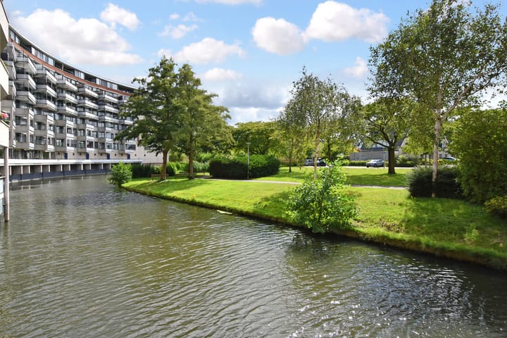 Galerijflat (appartement) Drogerij 151 Den Hoorn