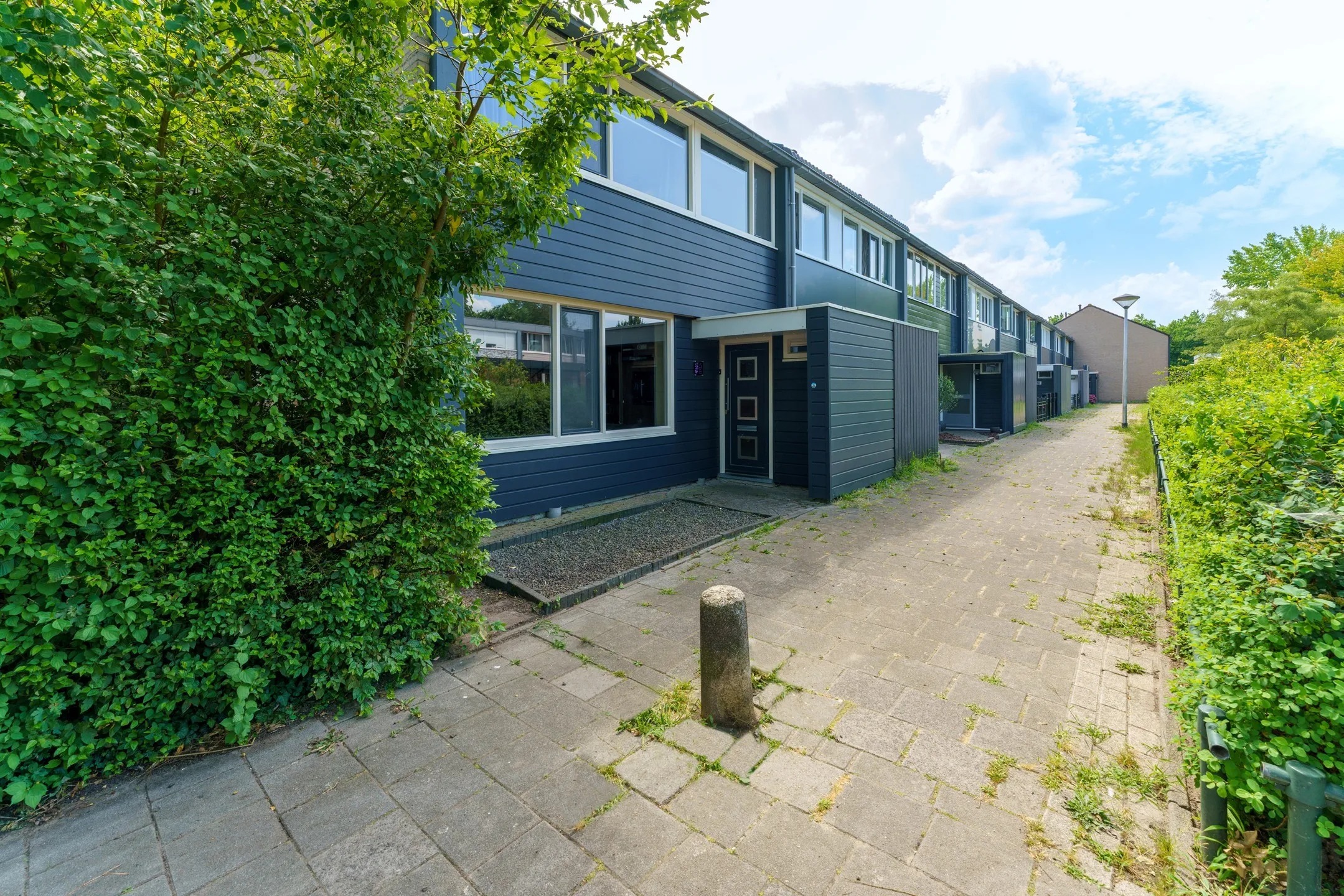 Hoekwoning Marslaan 2 in Helmond