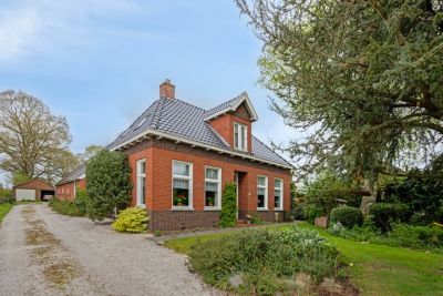 Woonboerderij, vrijstaande woning Kruisweg 34 in Marum